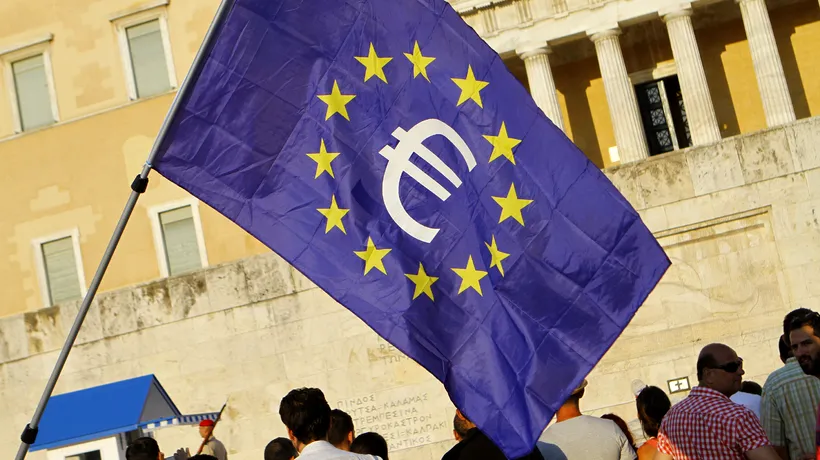 Demisia premierului Italiei lovește în plin euro. Moneda europeană, la cel mai scăzut nivel din ultimii doi ani