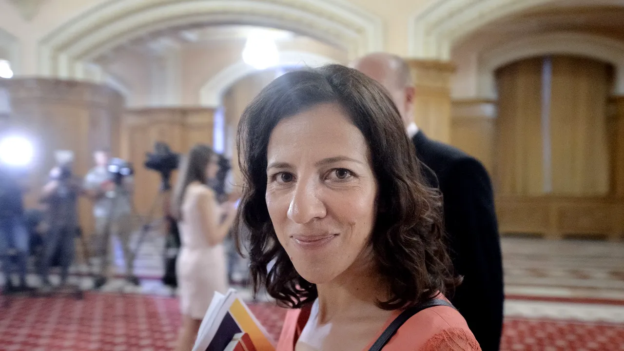 Ministrul Fondurilor Europene anunță două contracte de finanțare în valoare de 100 milioane euro