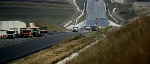 România ar putea construi câte un kilometru de autostradă pe zi din banii pe care îi are de plătit în 2013 FMI-ului. Calendarul rambursărilor