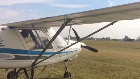 SHOW AVIATIC la Clinceni. Piloții s-au întrecut într-o competiție de aterizare la PUNCT FIX