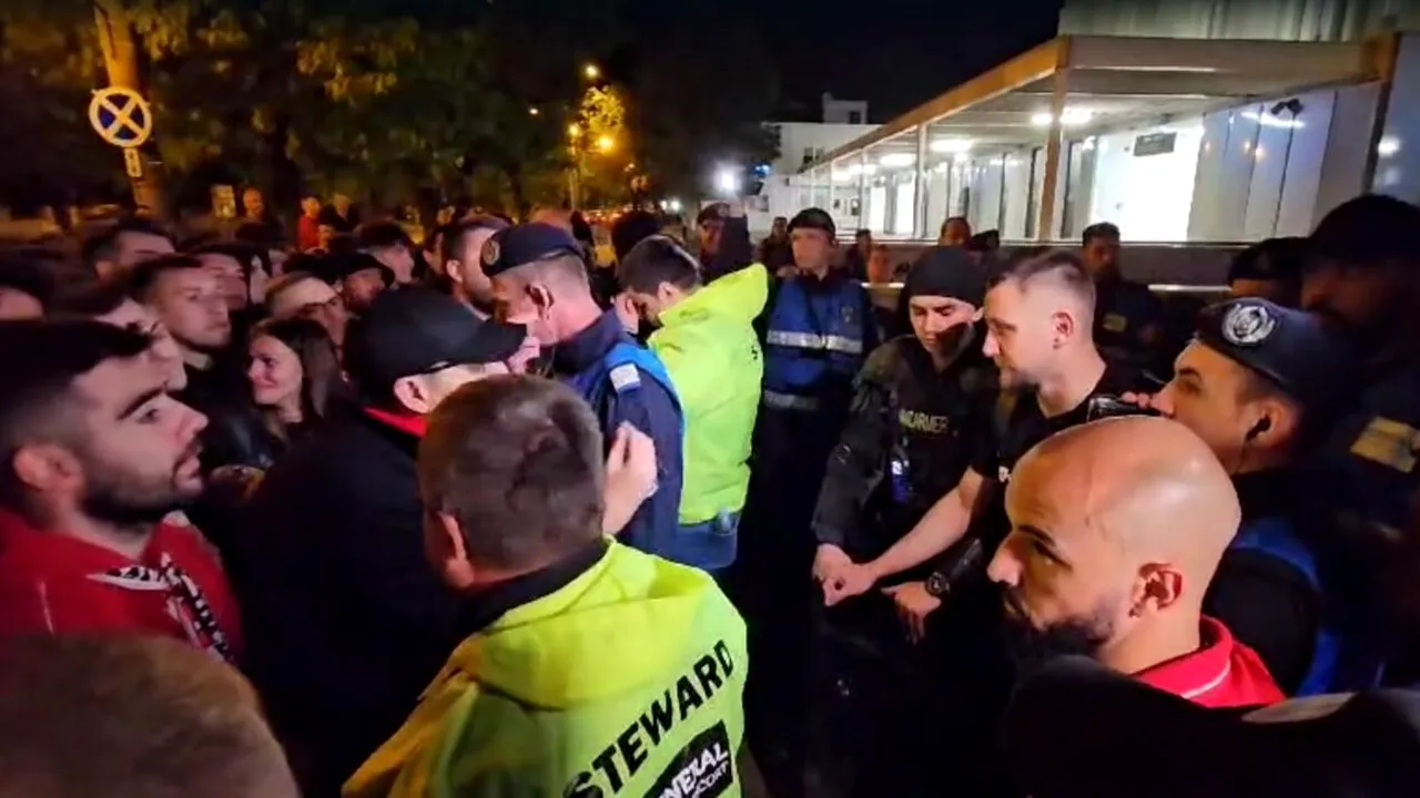 Dinamo, remiză cu FC Voluntari și fanii i-au băgat în ședință pe jucători. Cer demisia antrenorului