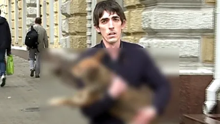 Protest cu câini, inclusiv unul mort, la Primăria Chișinău împotriva eutanasierii