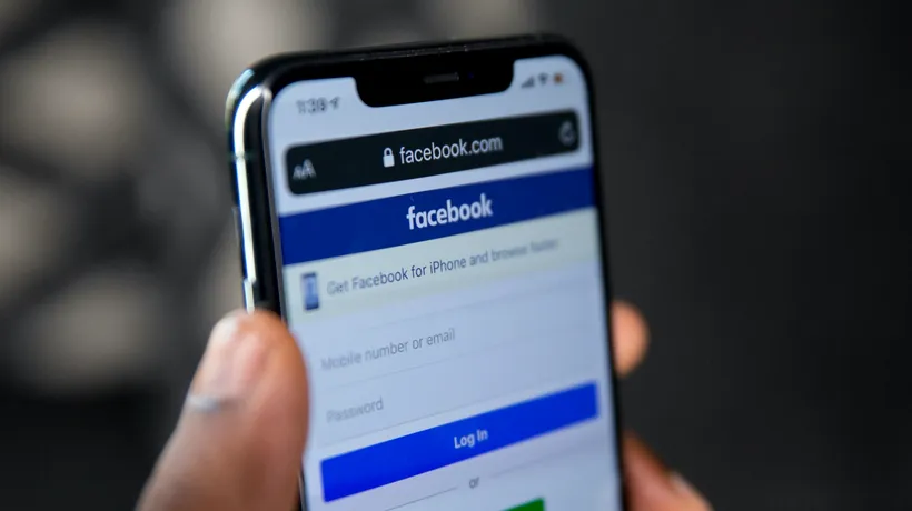 Facebook intenţionează să îşi schimbe numele