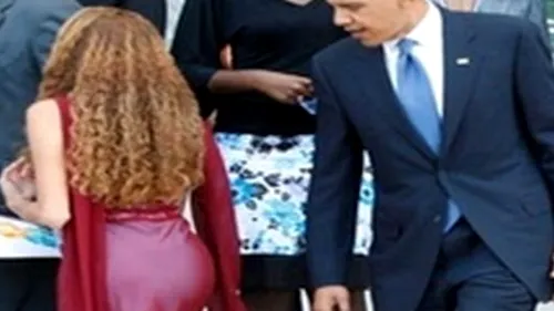 VIDEO: Clipul care ÎNCINGE campania lui Obama. Am făcut-o prima dată cu el, așa am devenit femeie!