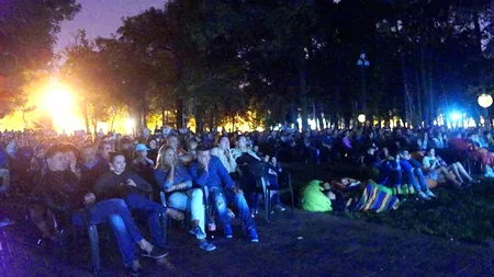 Caravana Filmelor NexT pleacă la drum. Proiecții gratuite pentru publicul din nouă orașe din țară