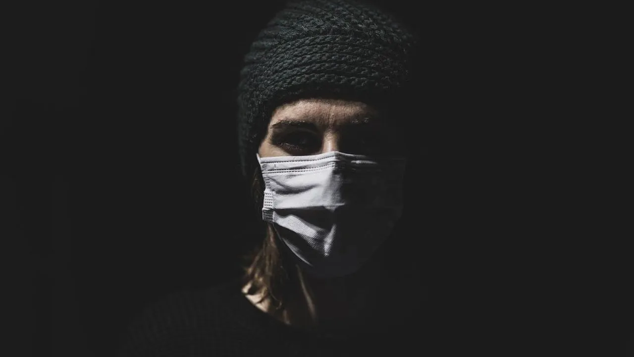 „Limba COVID”, un nou simptom al virusului! Medicii avertizează: „Izolați-vă imediat!”