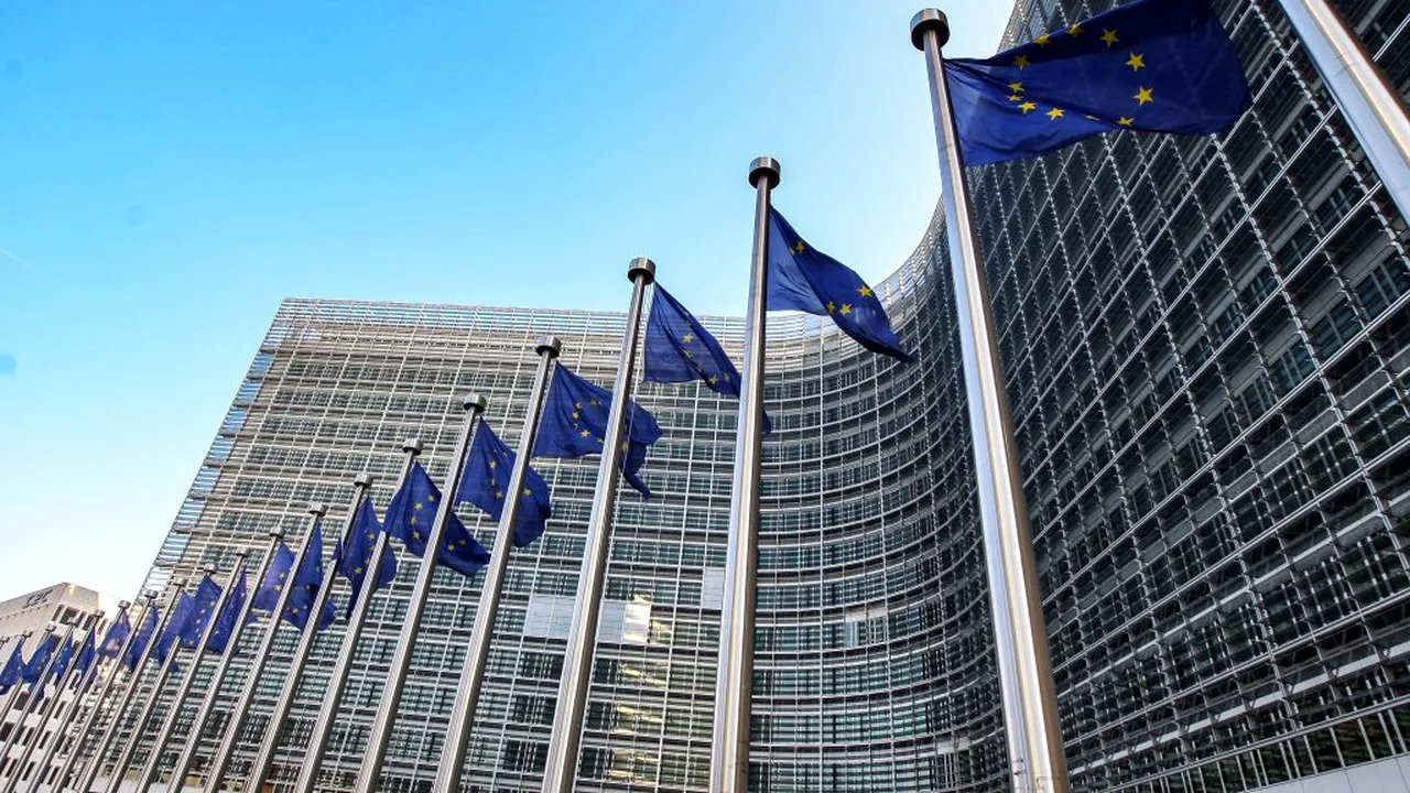 PROTECȚIE. Directiva UE privind agenții biologici, actualizată pentru a proteja mai bine cadrele medicale