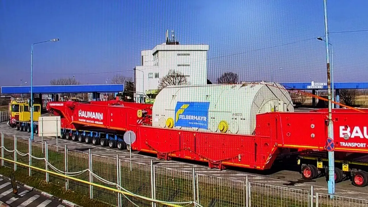 Transport agabaritic RECORD în România! O turbină de 788 de tone va traversa vestul țării către Termocentrala Mintia. Ce traseu va urma