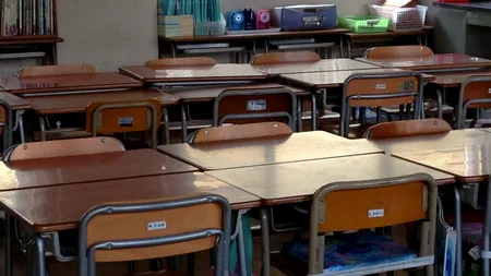 Japonia închide toate școlile de frica coronavirusului