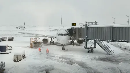 În drum spre Washington, Lucian Mîndruţă a rămas blocat pe Otopeni, din cauza zăpezii. 