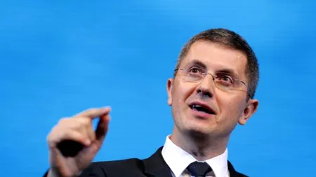 POLITICĂ. USR s-a dezlănțuit! Acuze la adresa „binomului PSD-PNL”. Ce se întâmplă cu pensiile speciale