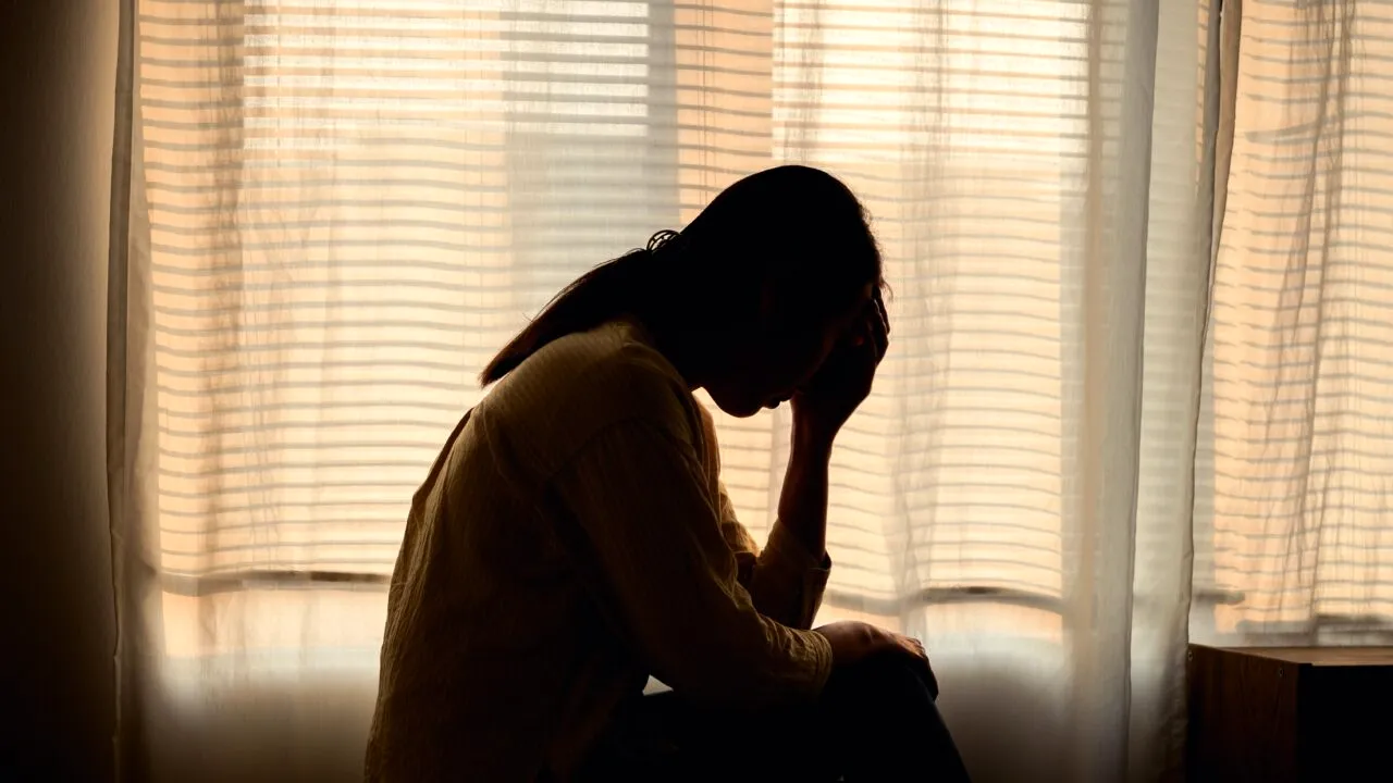 Genetica poate influența modul în care ne afectează traumele. Ce au descoperit cercetătorii