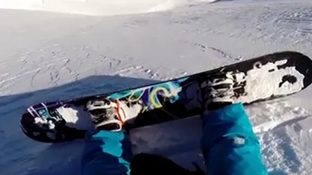 Un român a filmat momentul în care a fost surprins de o avalanșă pe Vârful Păpușa