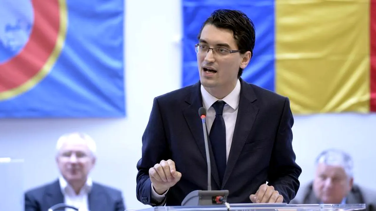 Hagi: Tatăl președintelui FRF este un om rău