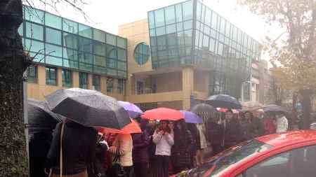 Elevii care au refuzat să intre la ore din cauza colegului cu ADHD, audiați la Parchet