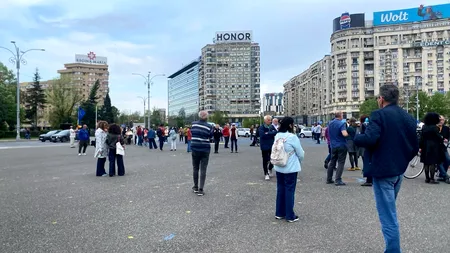 Miting pro-Bolojan, anunţat duminică, acasă la Oradea. Data trecută, au iesit 8 oameni în centrul orașului. La București, au fost câteva zeci