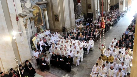 Budapesta dublează veniturile suplimentare oferite membrilor clerului maghiar din străinătate