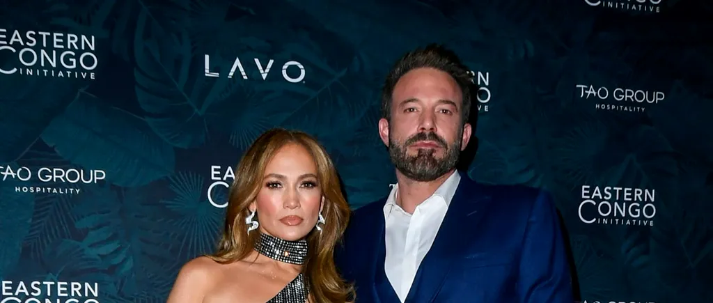 Ben Affleck, surprins, pentru prima dată, FĂRĂ verighetă! Actorul și Jennifer Lopez trăiesc în case diferite de „câteva săptămâni”