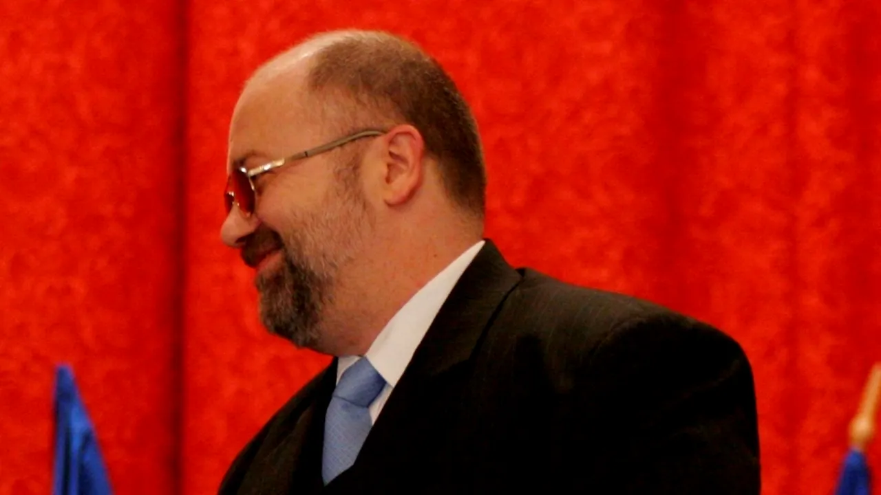 Inspectorul școlar general al Capitalei, Cristian Alexandrescu, și-a dat demisia