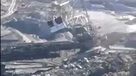 Mina Alunu din Vâlcea: Activitatea de extracție este blocată din cauza unui exavator prăbușit - VIDEO
