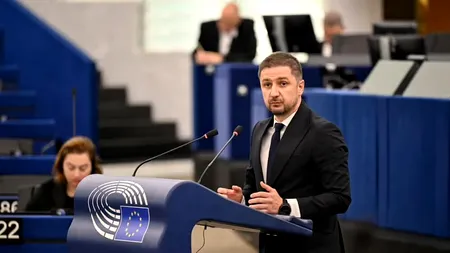Adrian Axinia, europarlamentar AUR/ECR: „Guvernul Bolojan a creat o structură paralelă pentru gestionarea marilor proiecte de infrastructură și a transformat investițiile publice într-o nouă sursă de sinecuri și control politic”