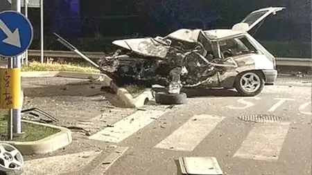 Un român a provocat un GRAV accident rutier în Italia. Un șofer nevinovat a murit pe loc