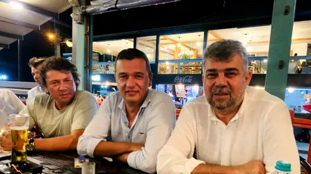 Ciolacu și Grindeanu, mesaje din Vama Veche pentru premierul Cîțu: „Florin, noi suntem aici. Tu?!” & „Don’t drink and drive!” / Cei doi lideri PSD, filmați în timp ce beau un shot de tequila la o terasă din stațiune (VIDEO EXCLUSIV)