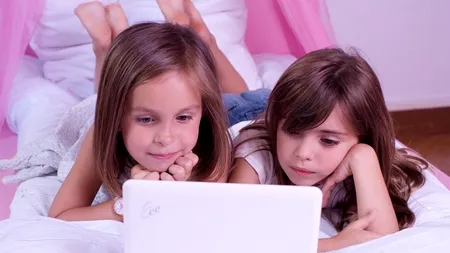 David Cameron ia măsuri pentru a proteja copii de conținutul pornografic disponibil pe Internet