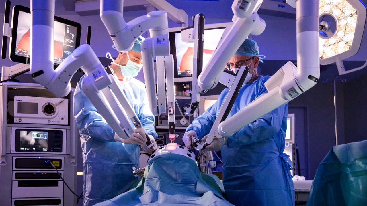 Rețeaua Regina Maria semnează cea mai mare TRANZACȚIE de pe piața medicală din Europa Centrală și de Est. Cine a cumpărat gigantul medical