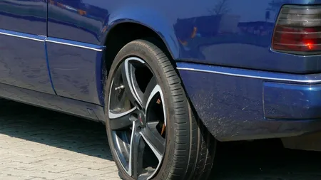 Strada groazei în Chiajna: 15 mașini cu anvelopele „ÎNȚEPATE”. „Un gest intenționat”, acuză proprietarii autoturismelor
