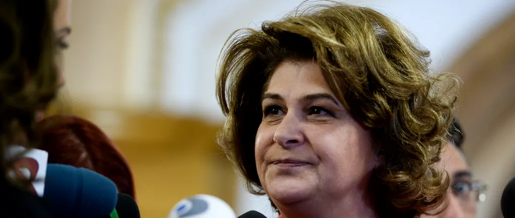 Dăncilă, „primul femeie prim-ministru. Europarlamentarul Rovana Plumb, gafă la Școala de Vară