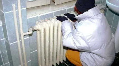 UPDATE. Directorul medical de la Colentina: ”Folosim boilere și aerul condiționat” / Două spitale Covid din Capitală, fără căldură și apă caldă din cauza unei avarii