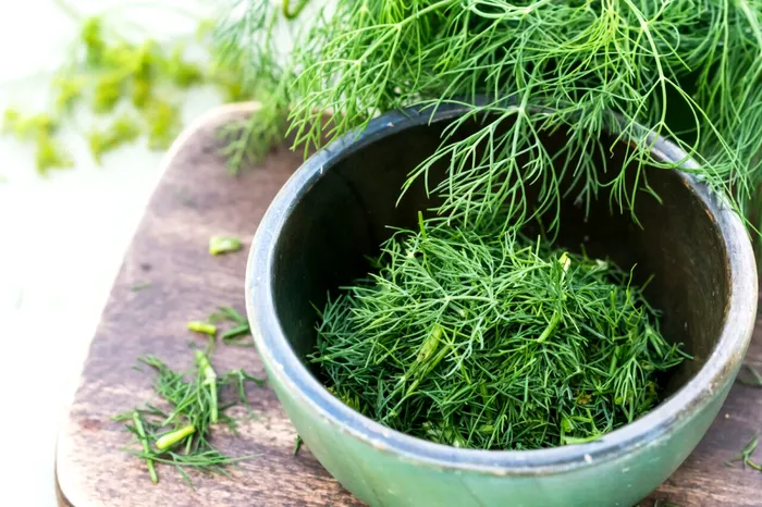 Mărarul românesc au înregistrat o cantitate mare de pendimethanil  - 0,118 mg/kg, cu mult peste limita admisă de 0,05 mg/kg. Sursa Foto- Shutterstock