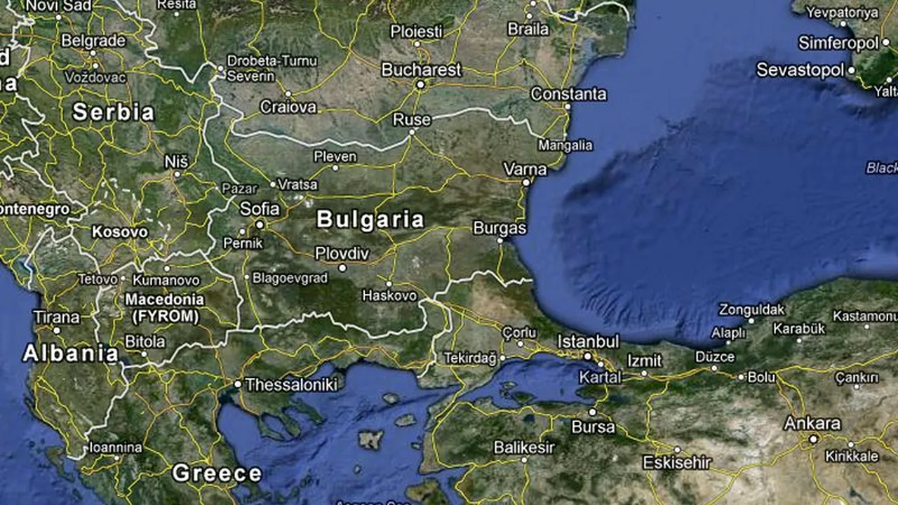 Un vulcan din Santorini, pe punctul de a erupe după 60 de ani