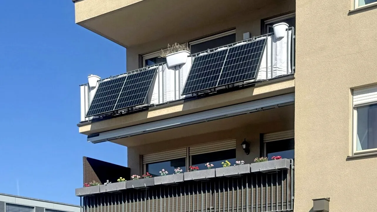 Numărul centralelor de balcon din Germania s-a dublat în ultimul an și se apropie de un milion de unităţi. Motivul EXPLOZIEI în popularitate