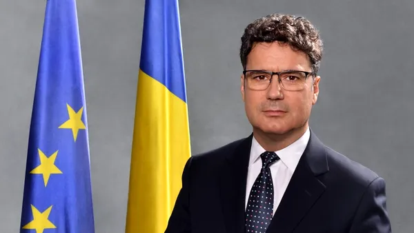 Rectorul SNSPA Remus Pricopie și-a depus candidatura la PREȘEDINȚIE: „Președintele Republicii trebuie să fie un exemplu de cumpătare și modestie”