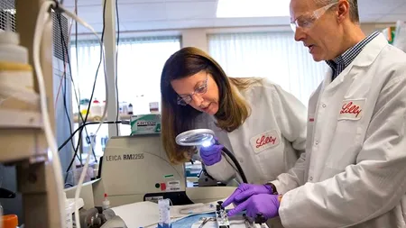 Studiu: Imunitatea împotriva COVID-19 ar dura cel puțin patru luni