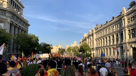 Proteste la Madrid. Mii de spanioli, în  stradă împotriva restricțiilor Covid-19! (VIDEO)
