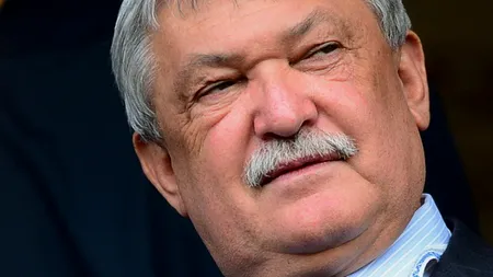 Cel mai bogat ungur a cumpărat două bănci în România