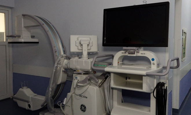 Echipament de radiologie de ultimă generație, folosit pentru pacienții cu probleme ortopedice