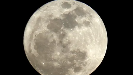 China a lansat roverul spațial Iepurele de jad, având ca misiune explorarea Lunii