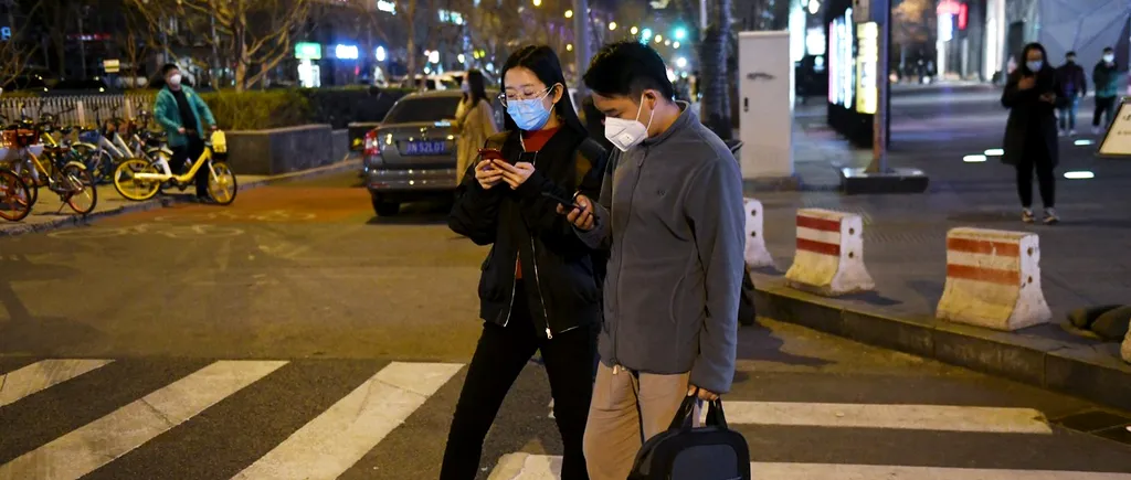 Coronavirusul lovește DIN NOU! Al doilea val de infectare cu Covid-19 în Asia, în țări unde epidemia era sub control / Măsuri excepționale în Hong Kong: Nou-veniții trebuie să poarte brățări electronice pentru a putea fi detectați