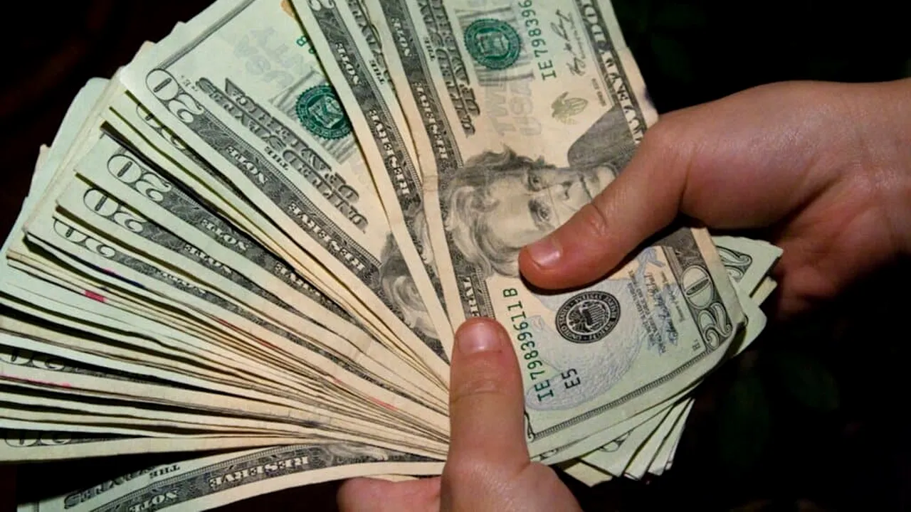 După România, FMI merge să salveze și Ucraina. Câte MILIARDE sunt date cu împrumut Kievului