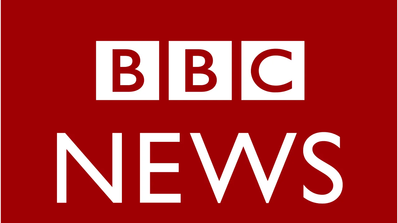 Un celebru cântăreț face praf postul de televiziune BBC: 