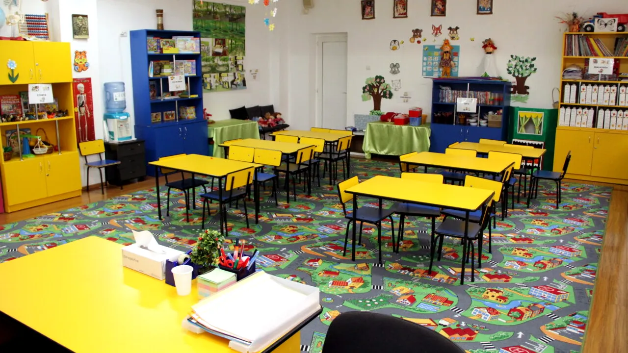 Incident la o grădiniță din Capitală unde sunt înscriși copii ucraineni. Un băiețel de 4 ani, plin de cucuie și vânătăi. Ce s-a întâmplat