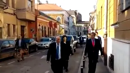 Un bărbat din Cluj i-a cerut socoteală lui Cioloș că permite ca „migranți islamiști să fie aduși în România