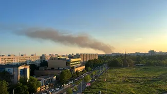 Un incendiu puternic a izbucnit în Bragadiru la un depozit uriaș de cauciucuri. Ce transmite mesajul RO-Alert