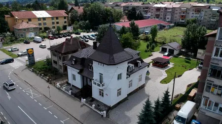 Orașul celebru din România în care o casă se vinde cu doar 3.500€, acum, la început de 2026