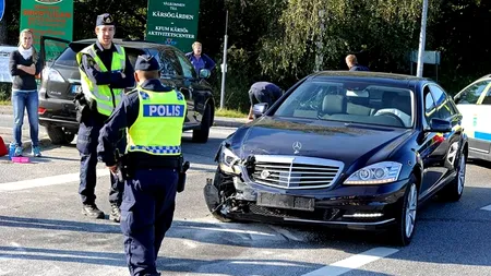 Regele Suediei a fost implicat într-un accident de automobil la Stockholm