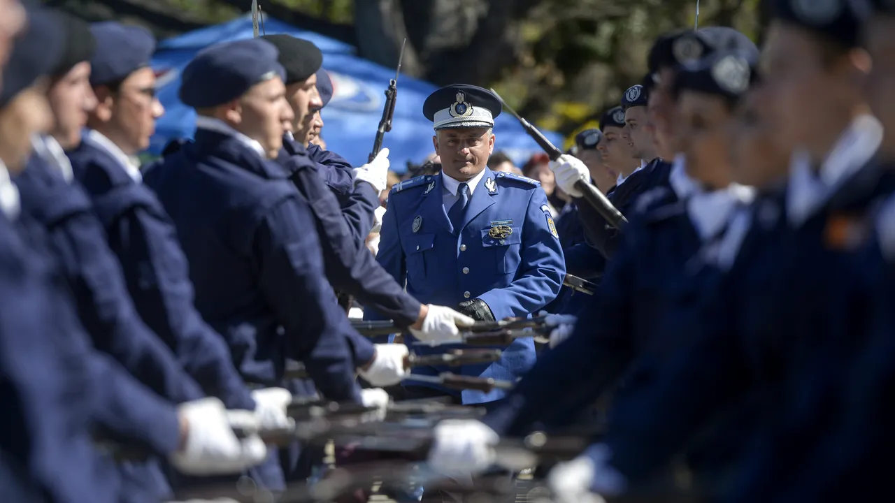 Suspiciuni de șantaj și cămătărie la Jandarmeria Română. Procurorii DIICOT au făcut percheziții și au ridicat documente
